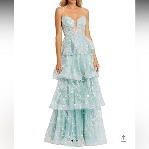NWT Mac Duggal Aqua Tiered Lace ballgown prom Dress size 4